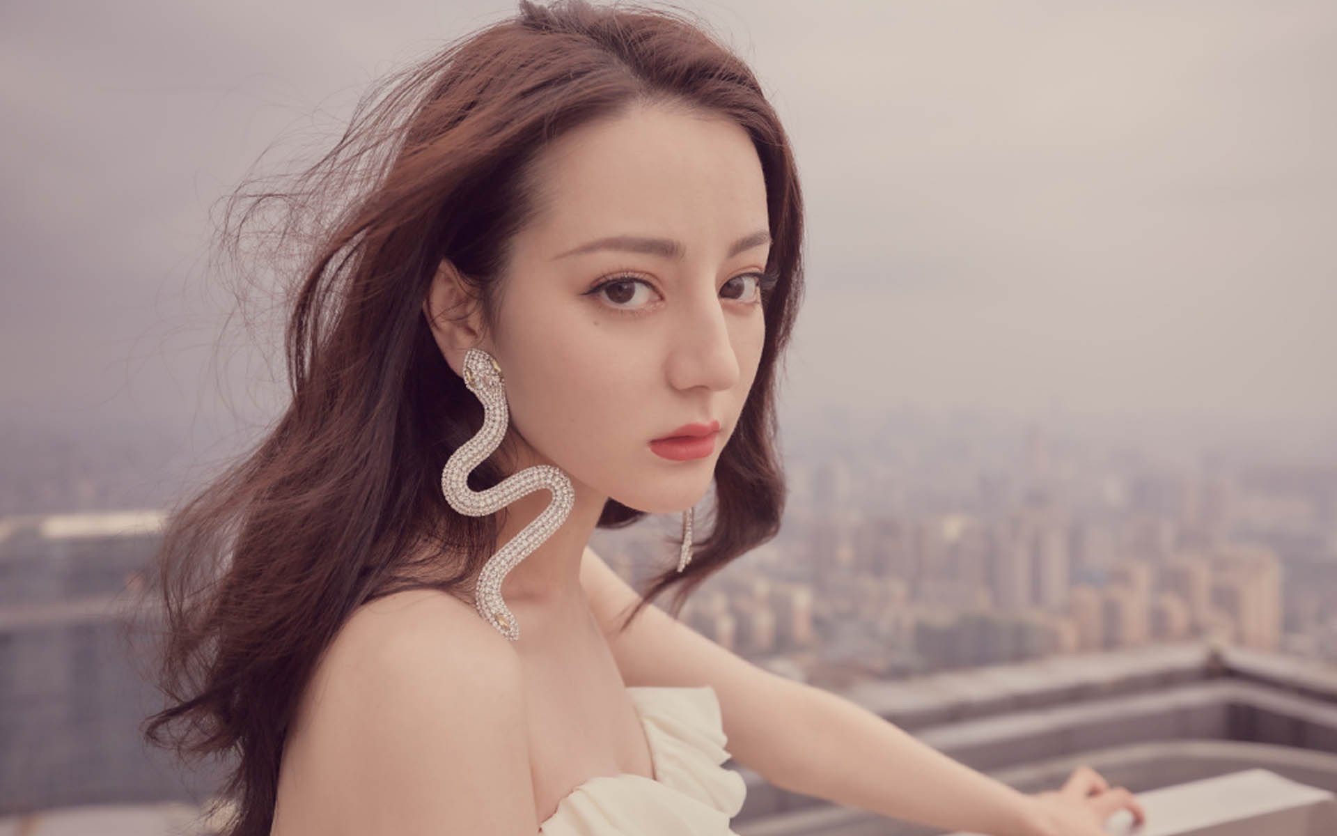 “球迷票选：本赛季最惊心动魄的比赛回顾”，最精彩的球赛凭空消失